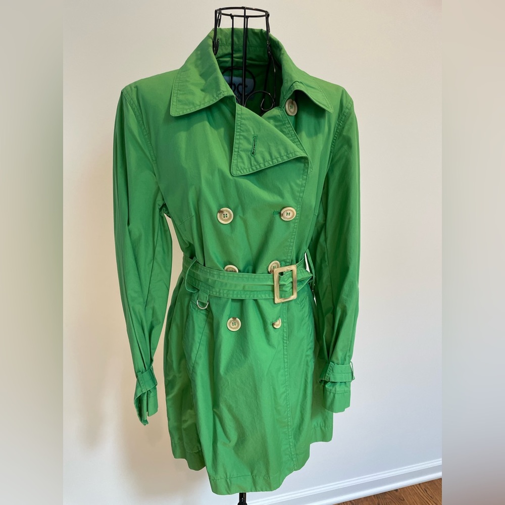 Nine West Green trench coat. M